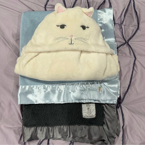 Little Giraffe Other - Bundle of 3 Baby Blankets: Little Giraffe, HB and Bunnies By The Bay